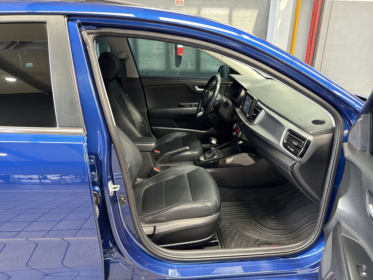 2018 Kia RIO HATCHBACK 1.6L EX PACK TA