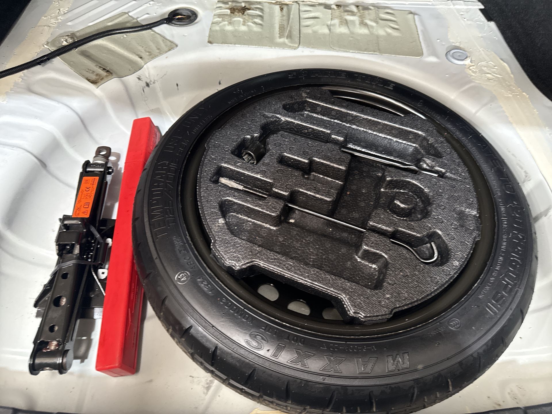 2024 Nissan SENTRA ADVANCE TM 24