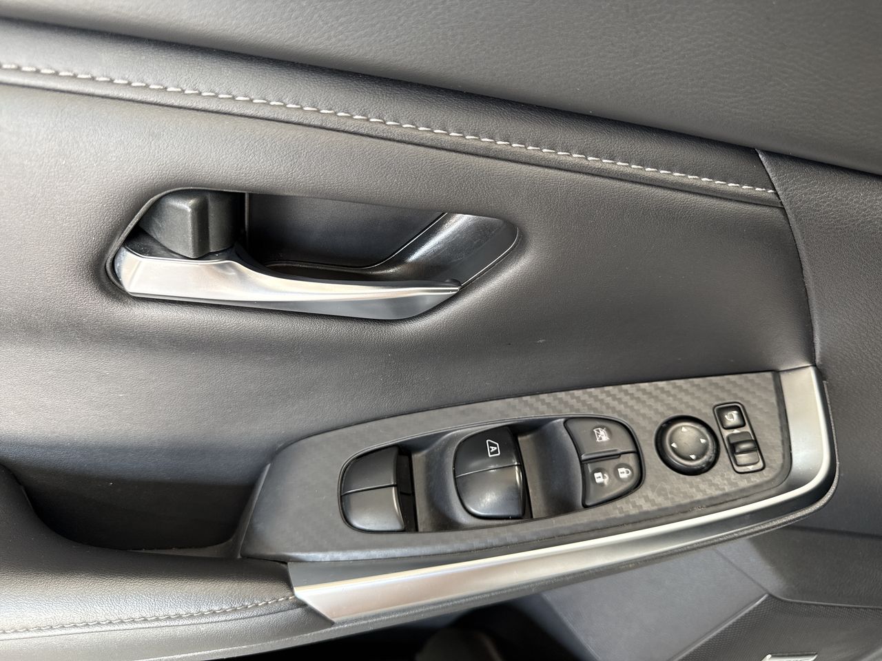 2024 Nissan SENTRA PLATINUM CVT 24