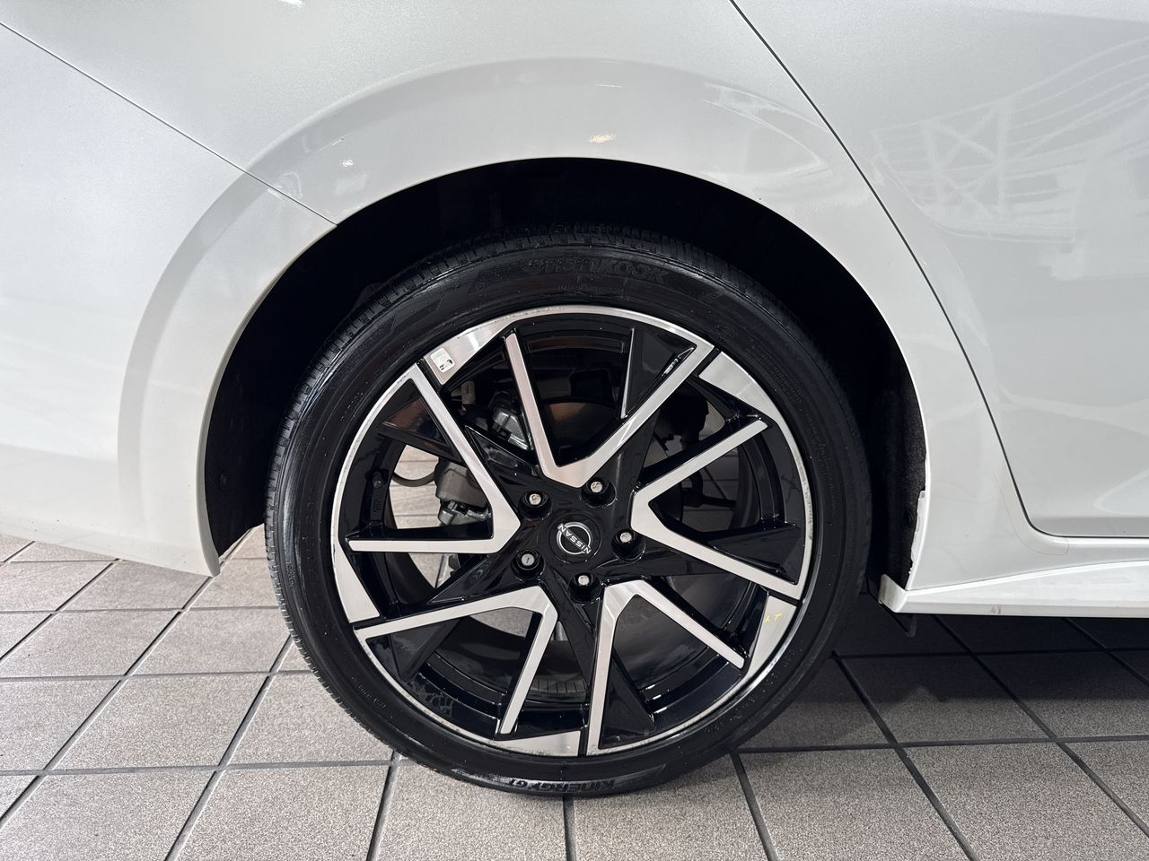 2024 Nissan SENTRA PLATINUM CVT 24