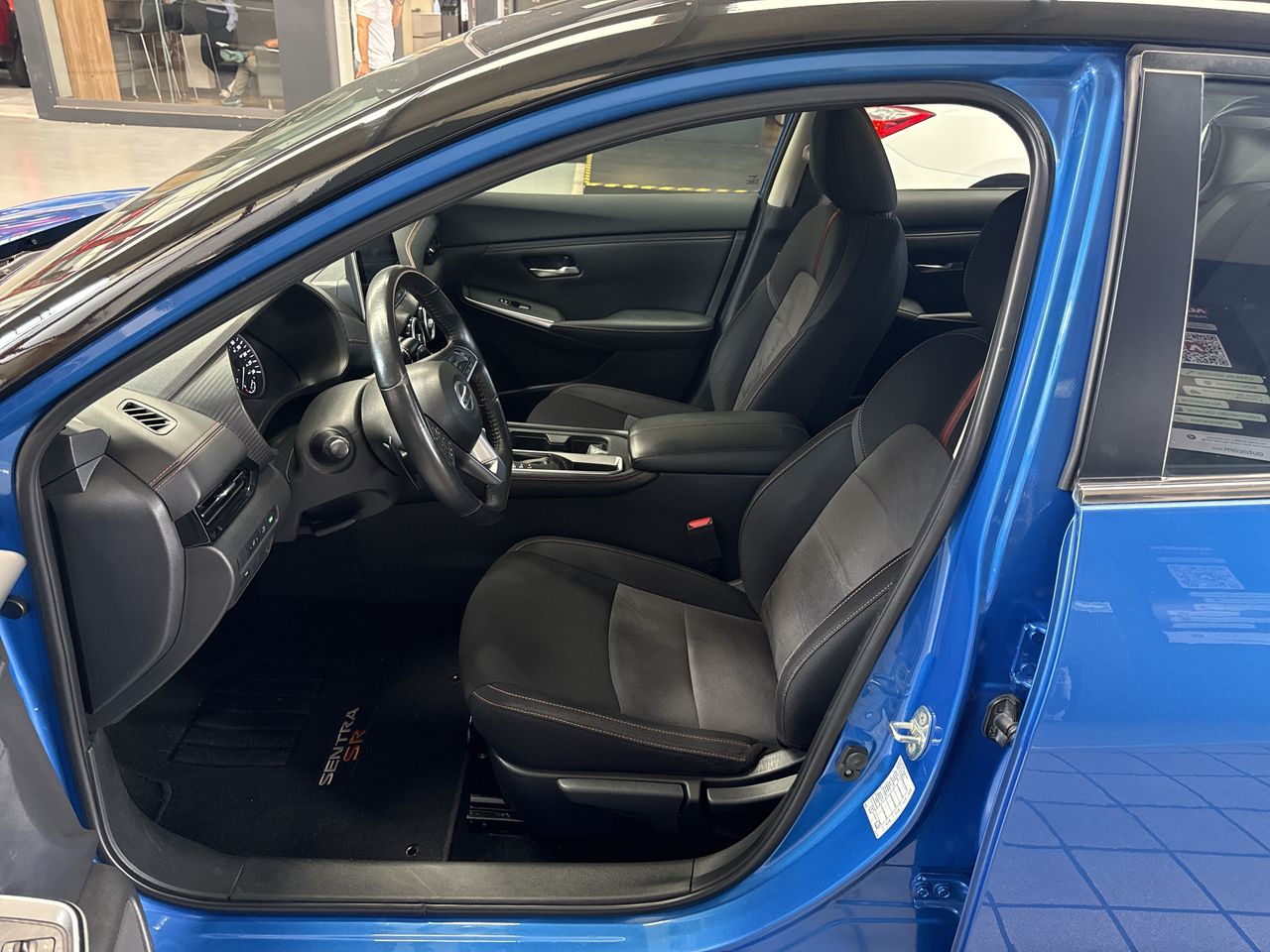 2021 Nissan SENTRA SR BITONO CVT 21
