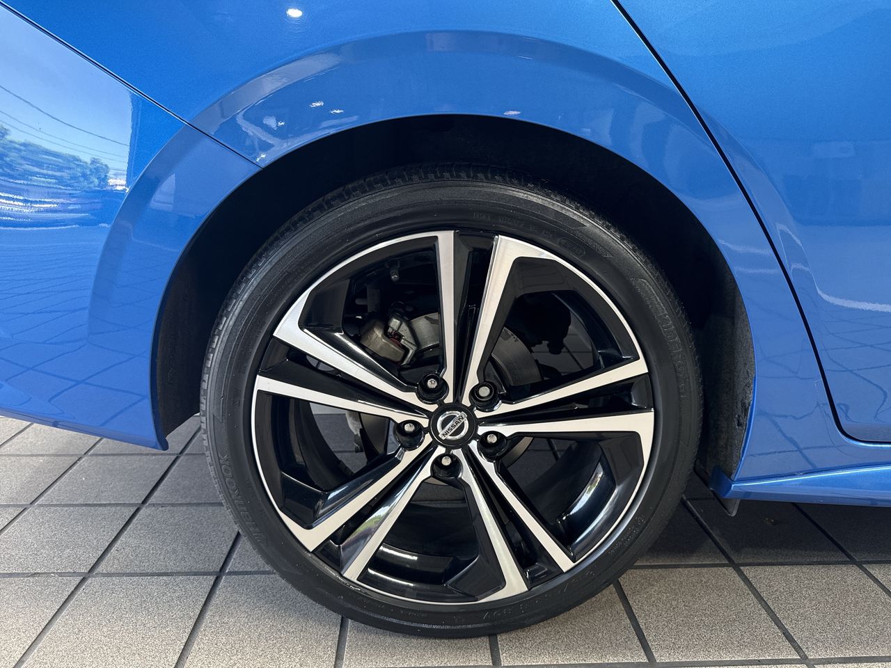 2021 Nissan SENTRA SR BITONO CVT 21