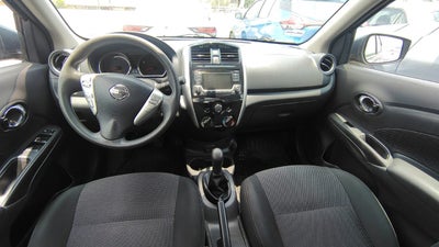 2017 Nissan VERSA ADVANCE MT AC