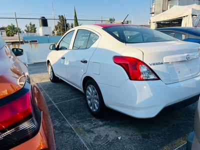 2020 Nissan VERSA MT AC 1.6L