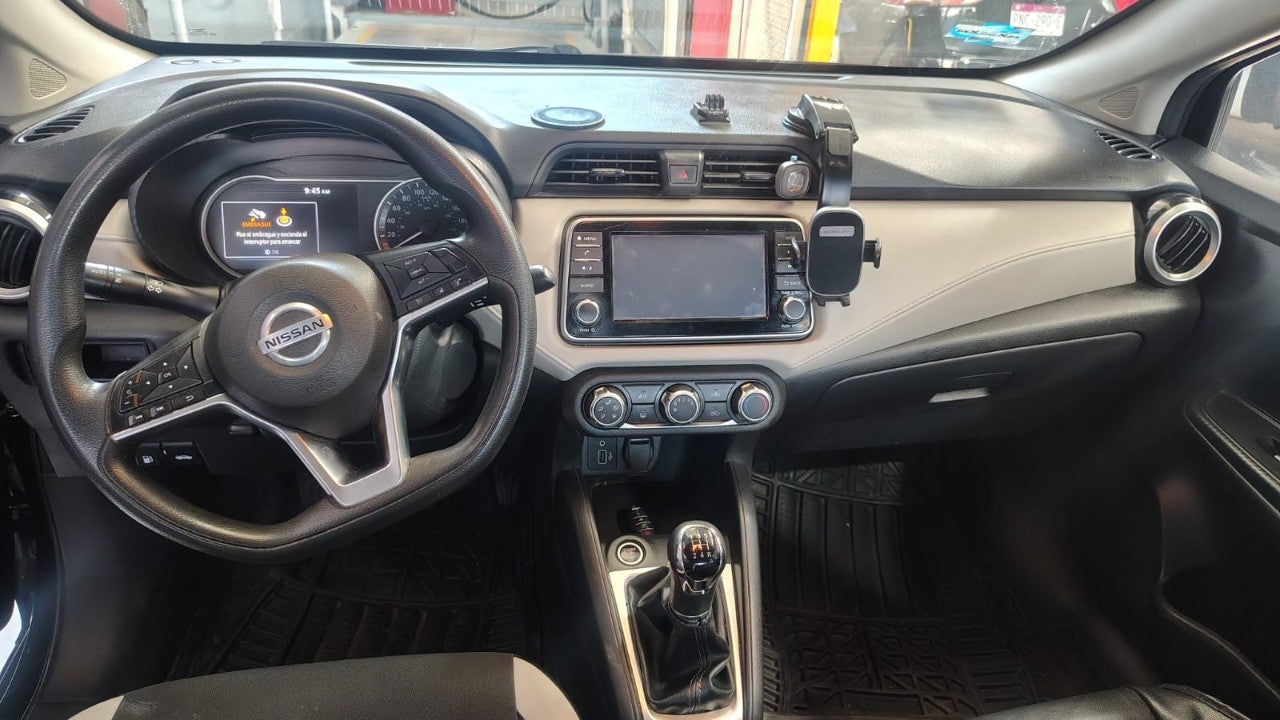 2021 Nissan VERSA VERSA ADVANCE MT