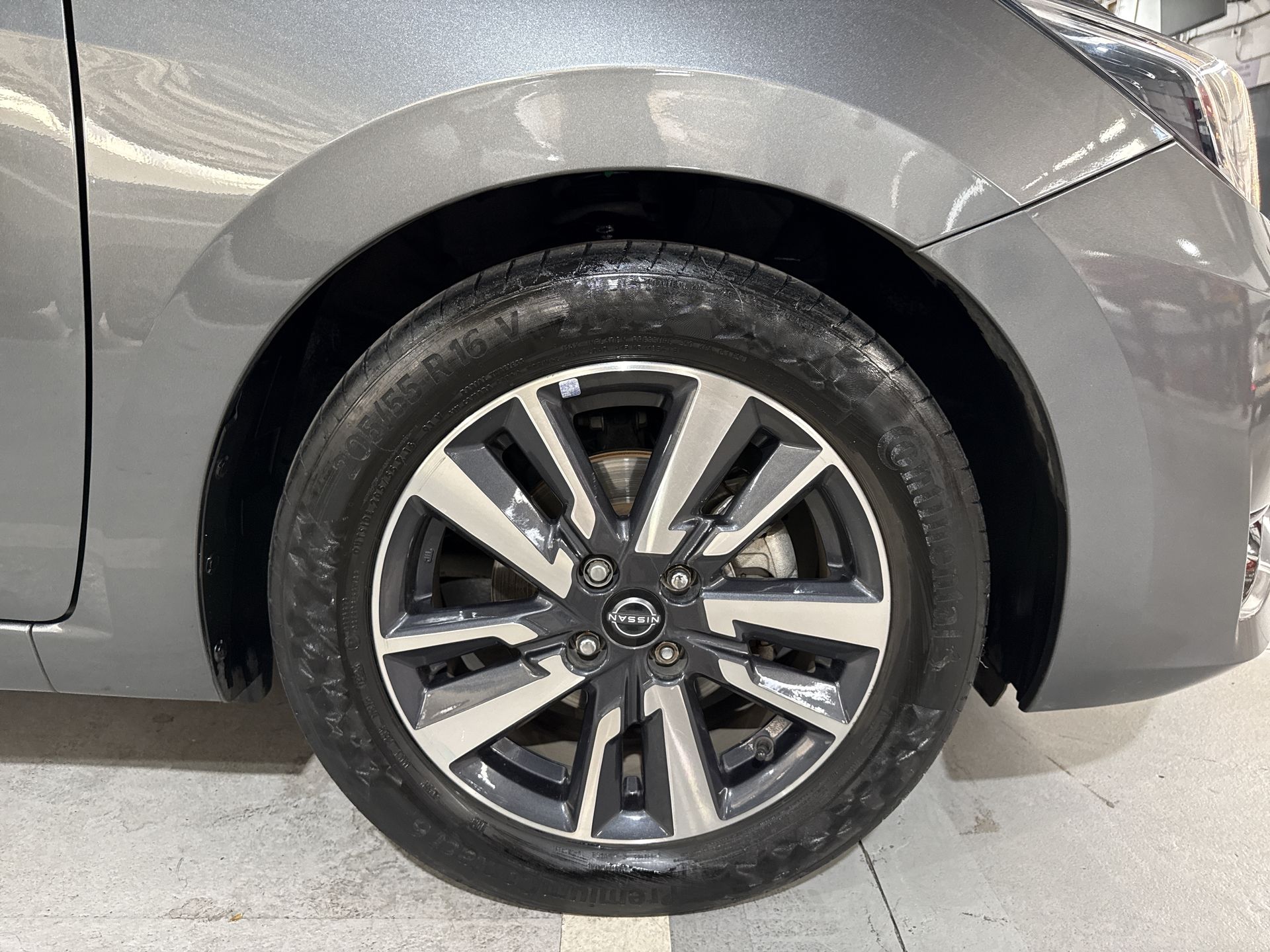 2023 Nissan VERSA ADVANCE CVT 23