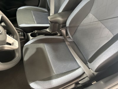 2025 Nissan VERSA ADVANCE CVT 25