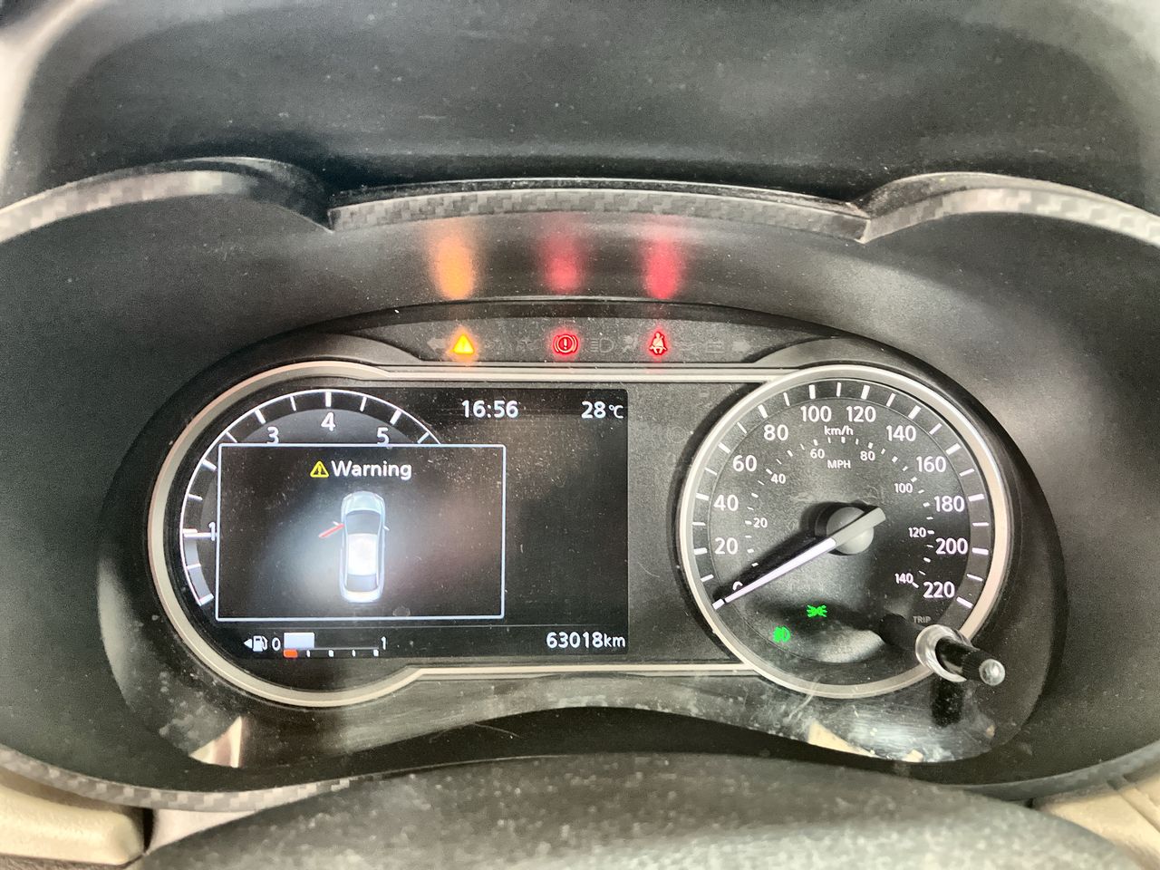 2021 Nissan VERSA ADVANCE MT 21