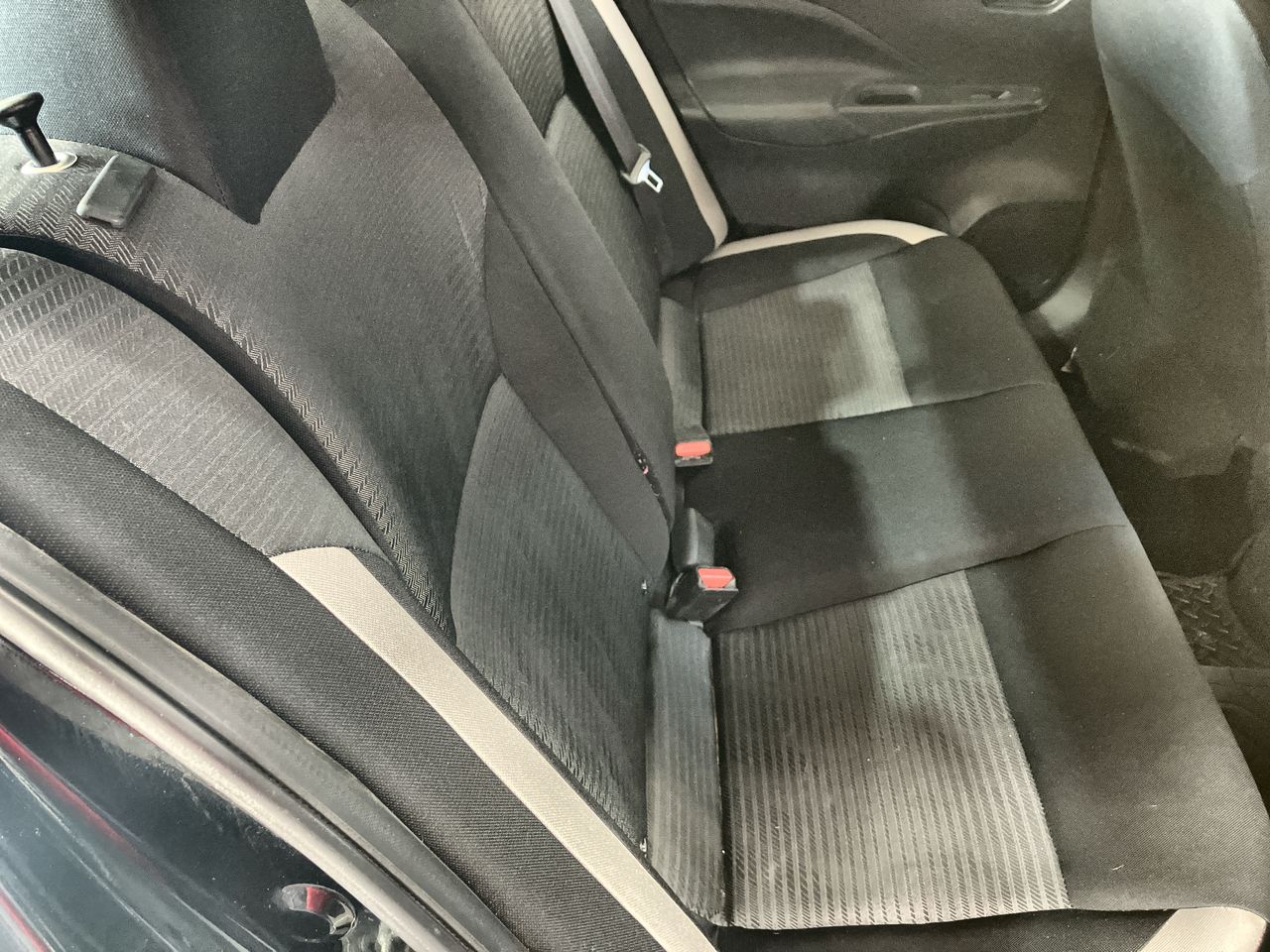 2021 Nissan VERSA ADVANCE MT 21