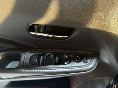 2020 Nissan VERSA ADVANCE CVT