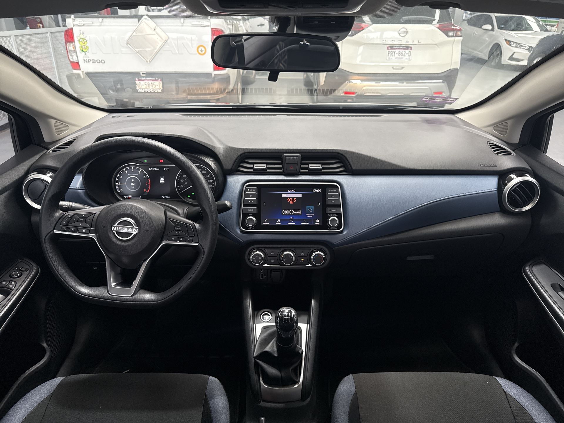 2025 Nissan VERSA ADVANCE MT 25