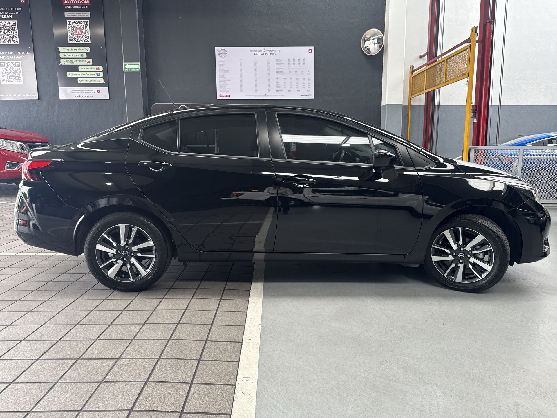 2025 Nissan VERSA ADVANCE MT 25