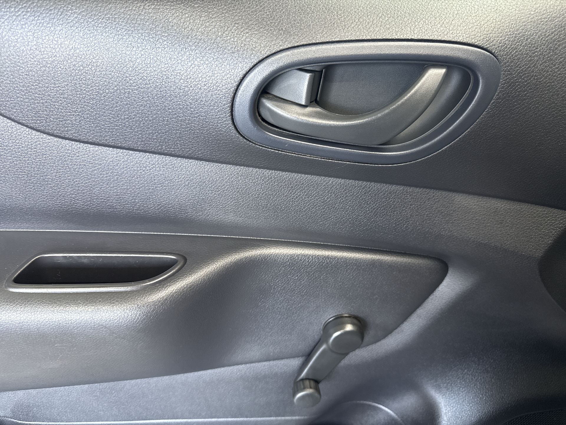 2023 Nissan NP300 CHASIS TM AC 23