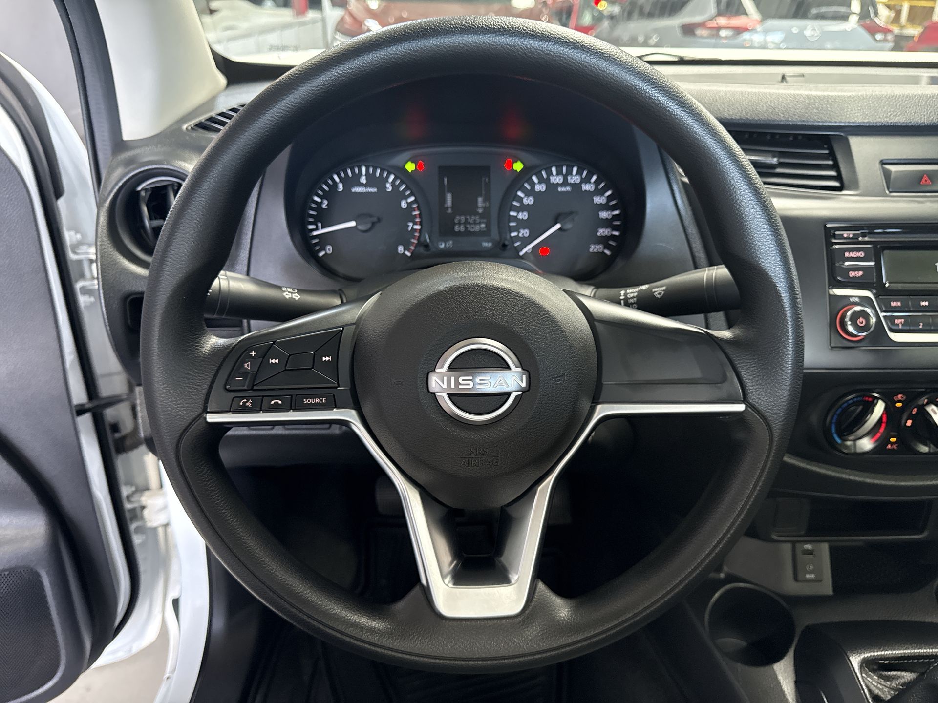 2023 Nissan NP300 CHASIS TM AC 23