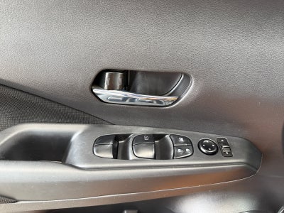 2024 Nissan KICKS PLAY ADVANCE 1.6 LTS MT 24