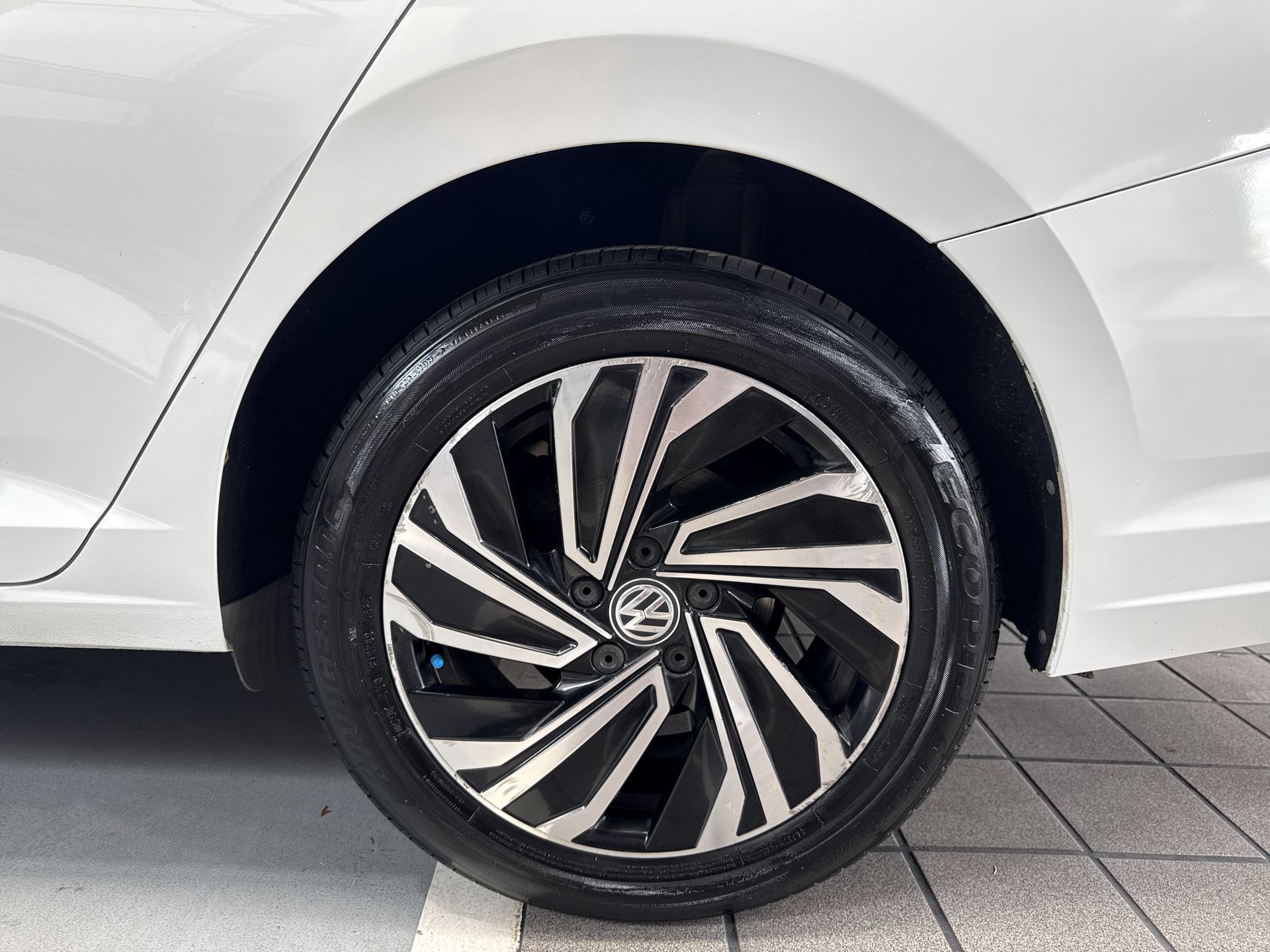 2019 Volkswagen JETTA HIGHLINE TIPTRONIC