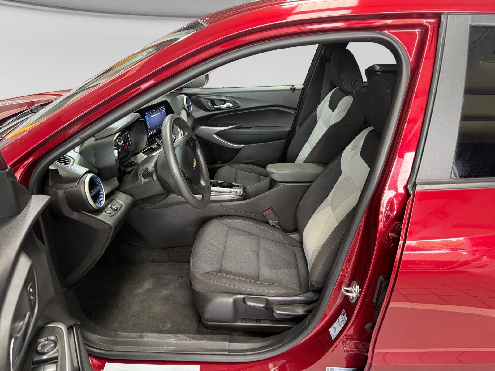 2024 Chevrolet TRAX LS A
