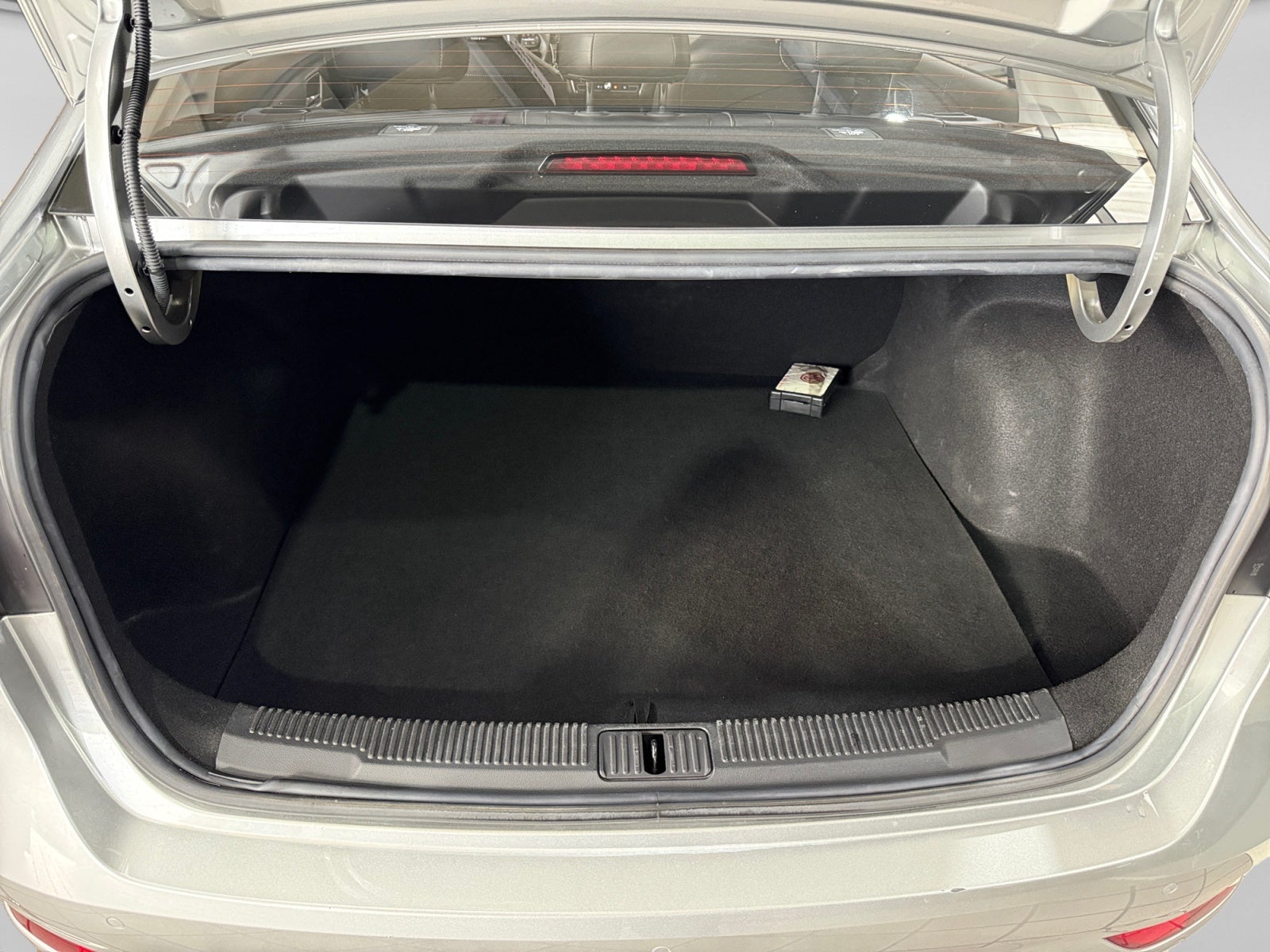 2022 MG MG5 1.5L COM EXCITE MT
