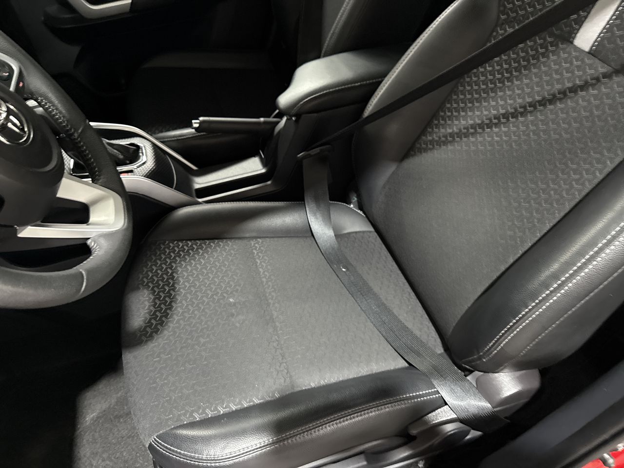 2022 Toyota RAIZE XLE CVT