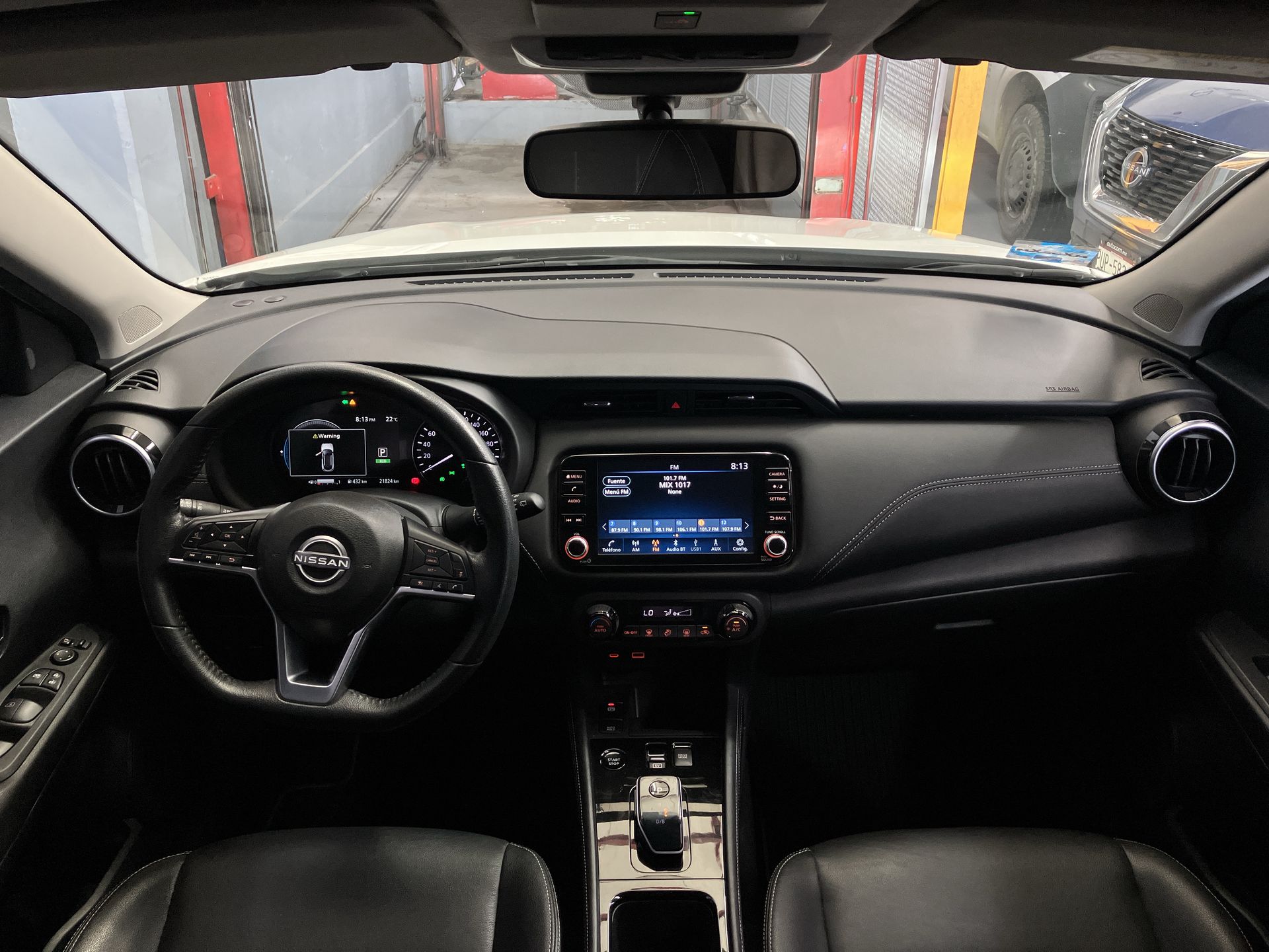 2024 Nissan KICKS E-POWER PLATINUM E-POWER 24