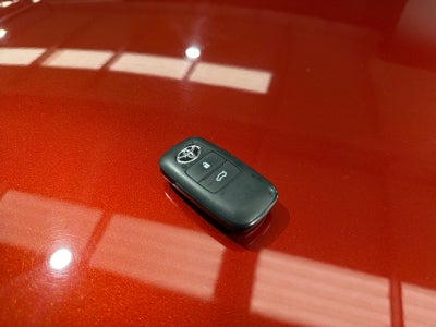 2026 Toyota YARIS S HEV