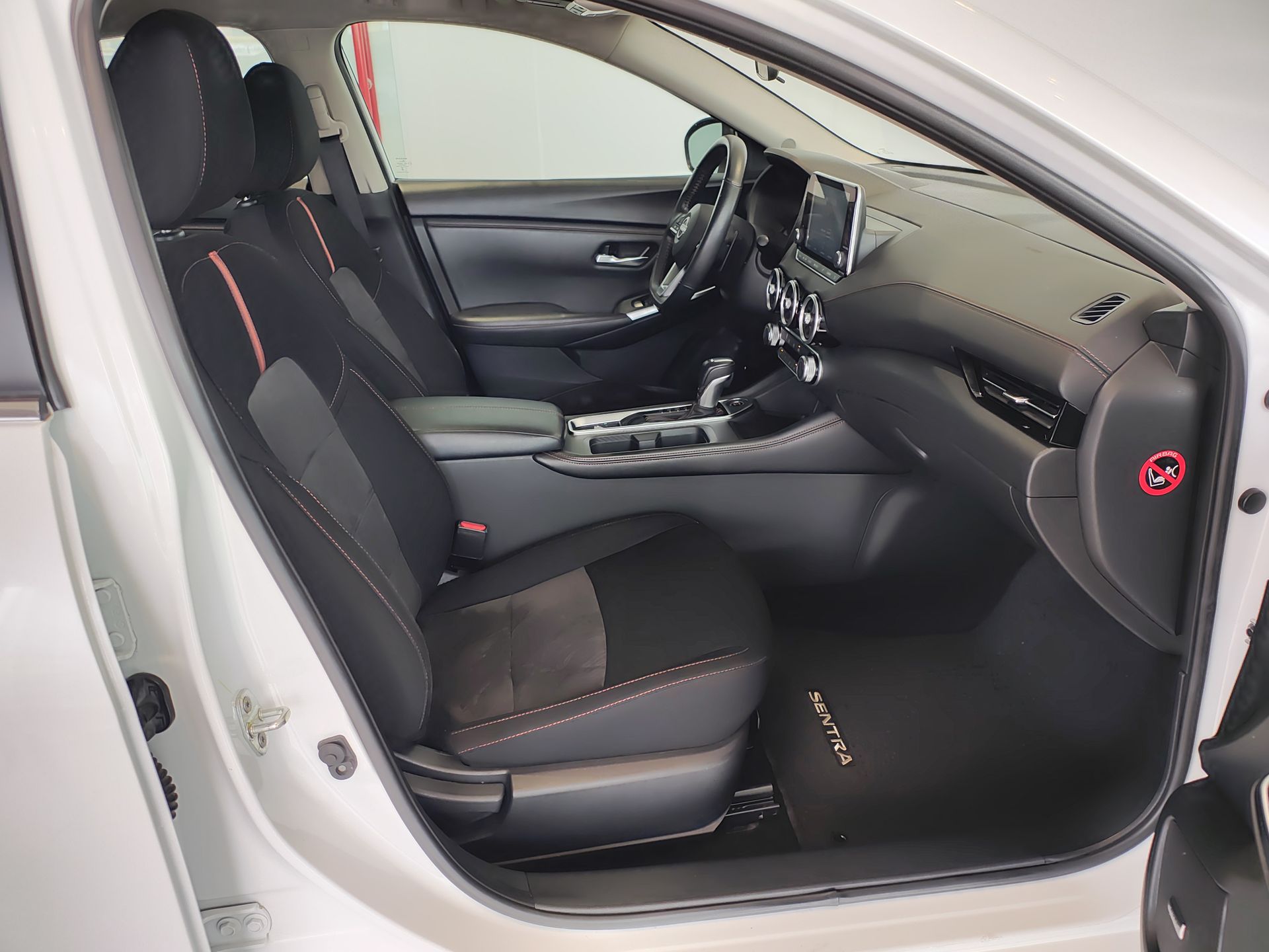 2024 Nissan SENTRA SR CVT 24