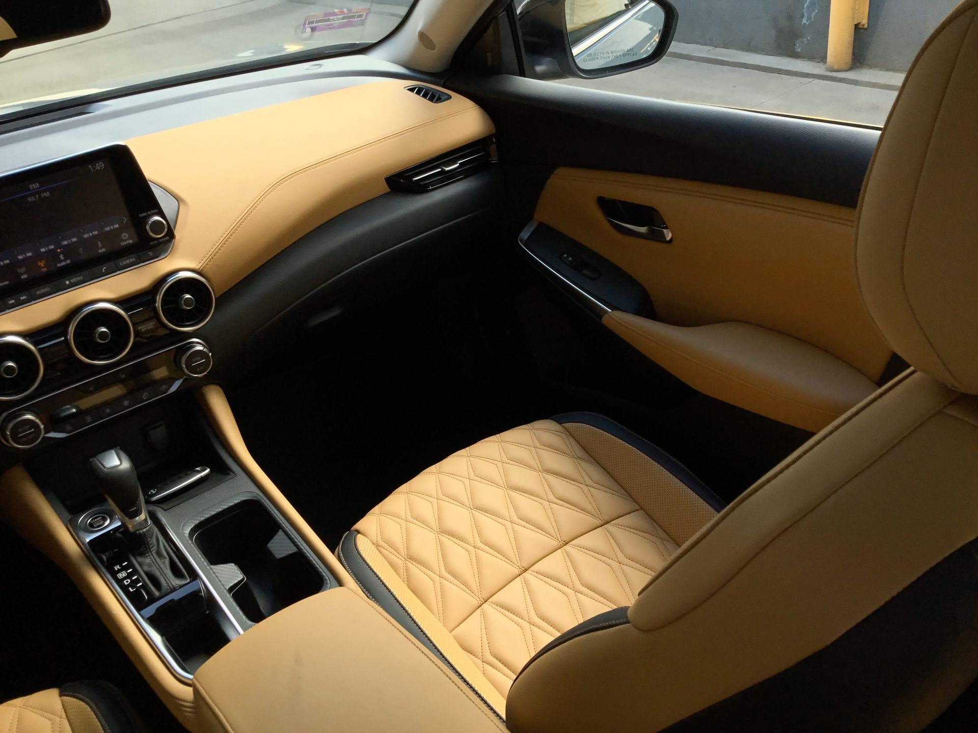 2025 Nissan SENTRA PLATINUM BITONO CVT 25