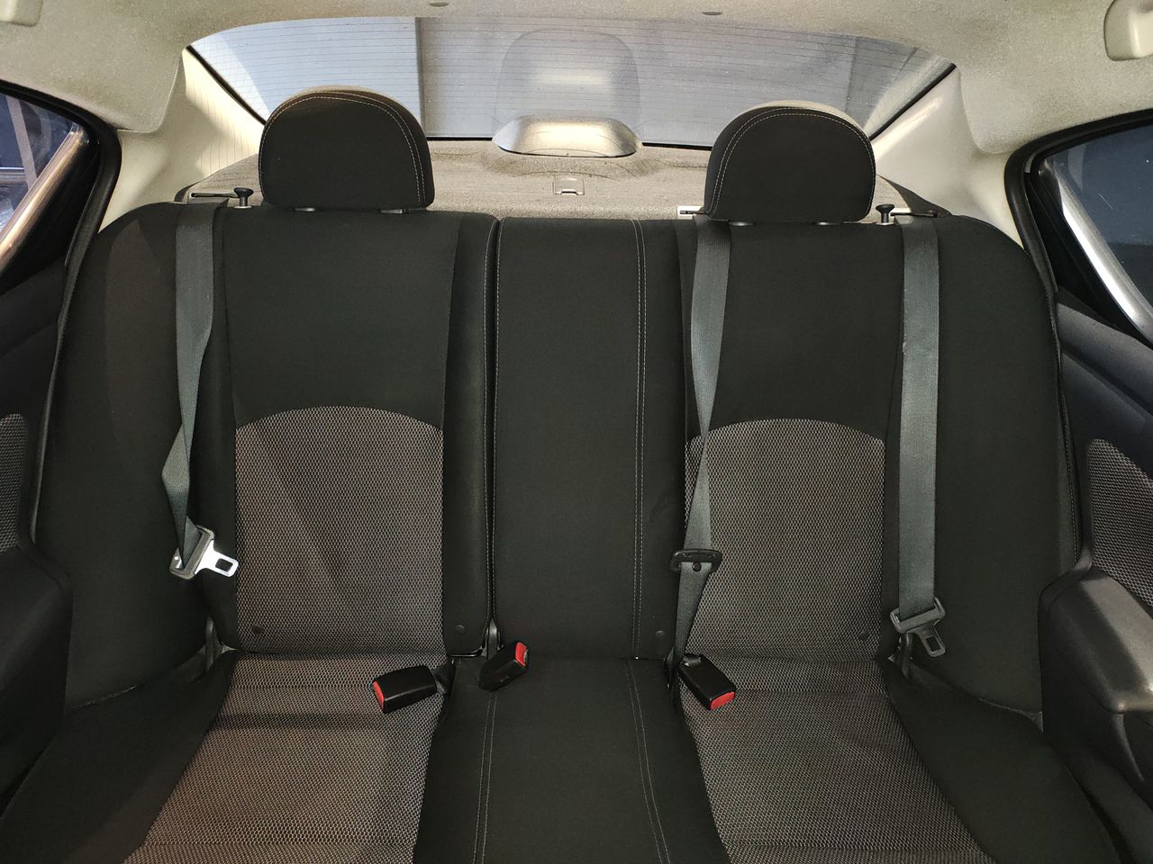 2018 Nissan VERSA ADVANCE MT AC