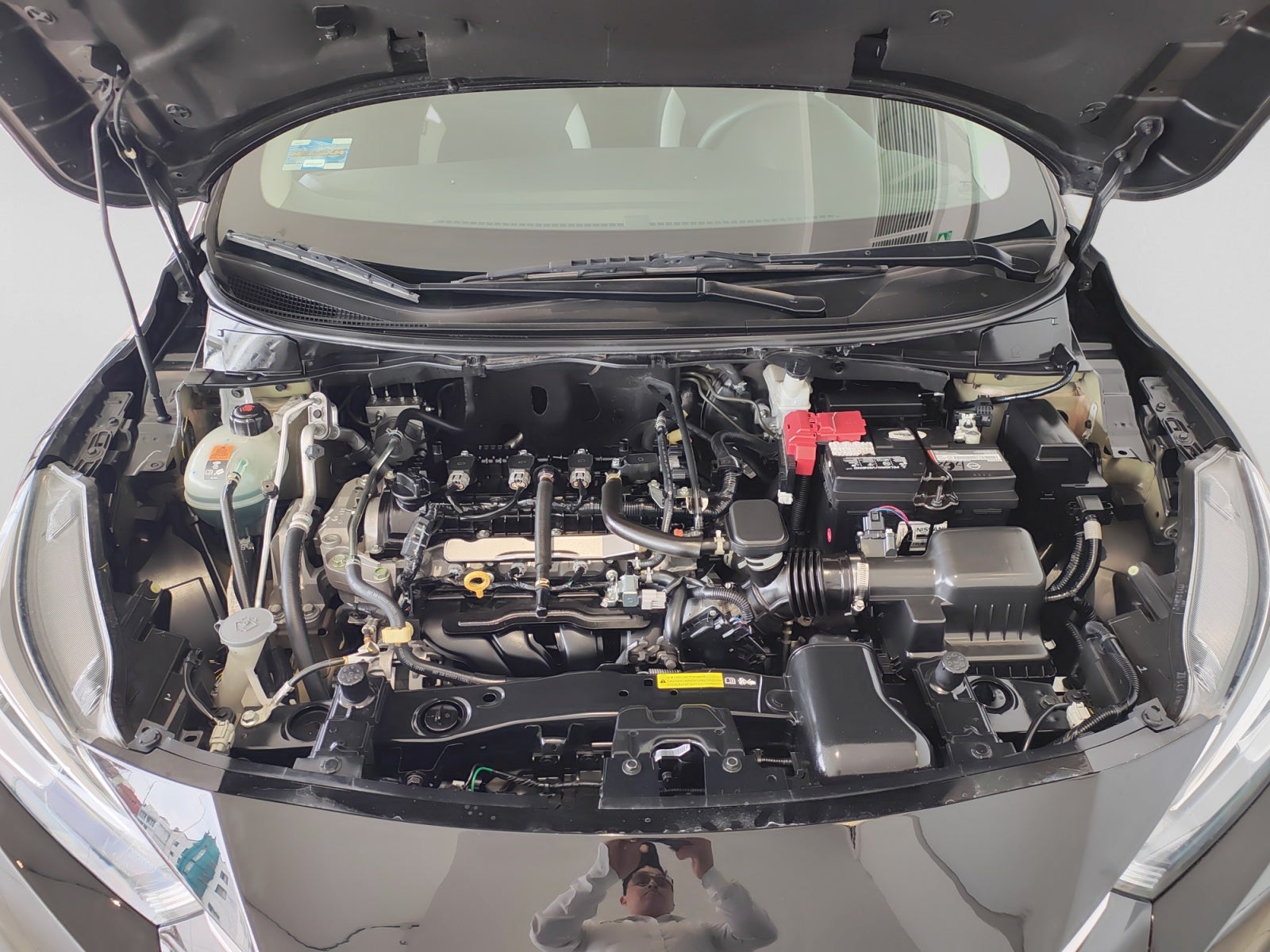 2021 Nissan VERSA ADVANCE CVT 21