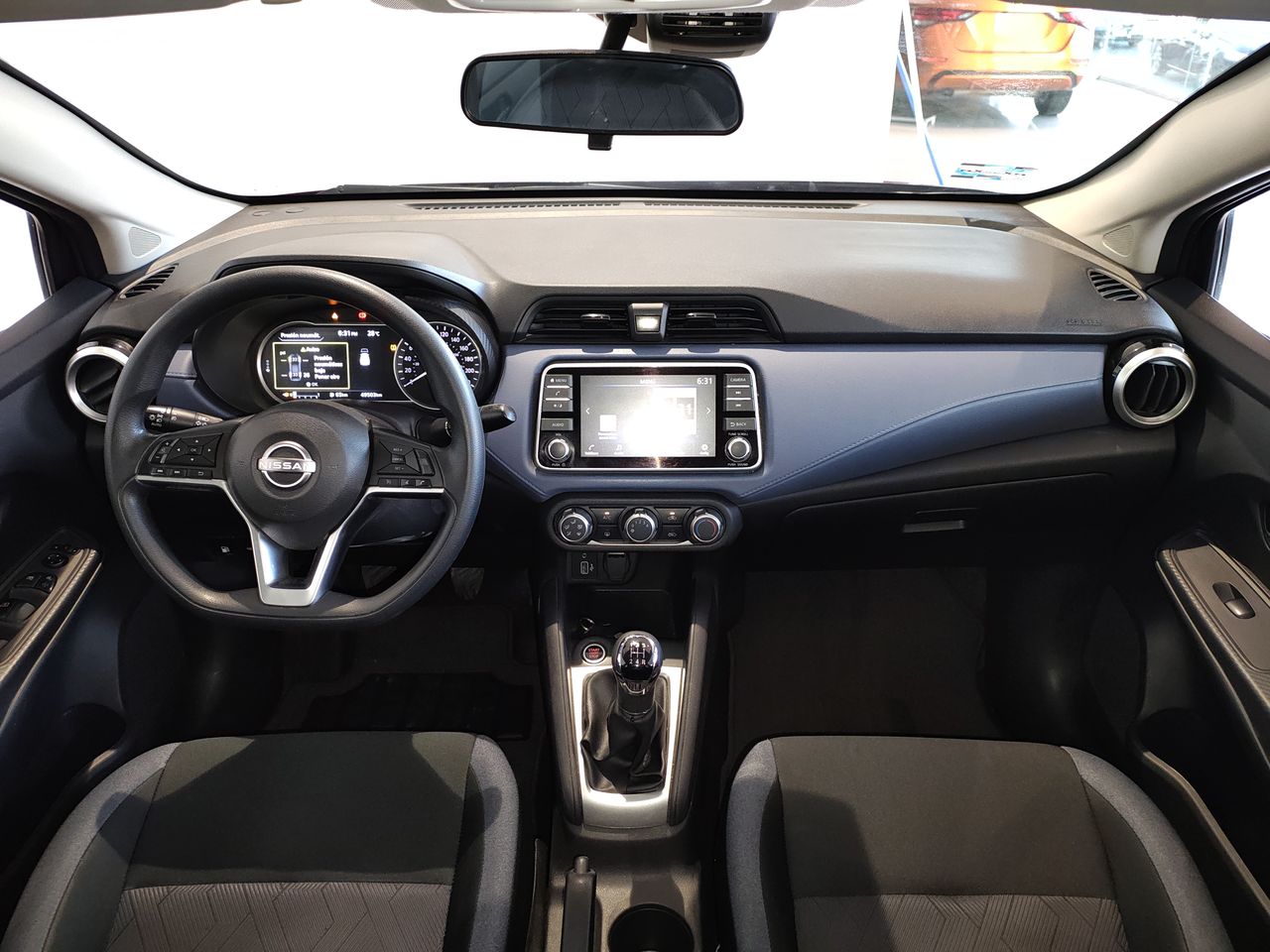 2020 Nissan VERSA PLATINUM CVT