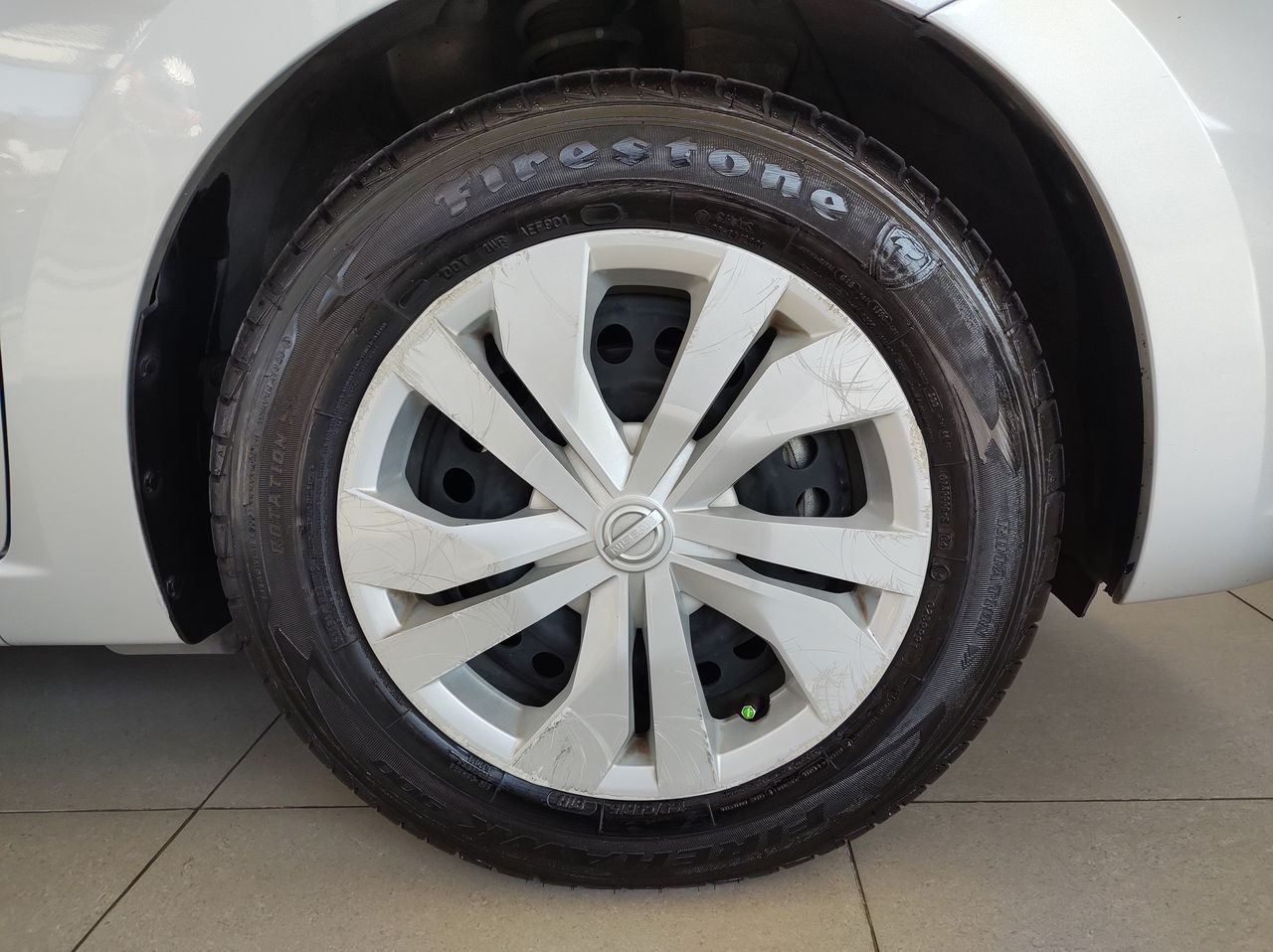 2021 Nissan VERSA SENSE MT 21