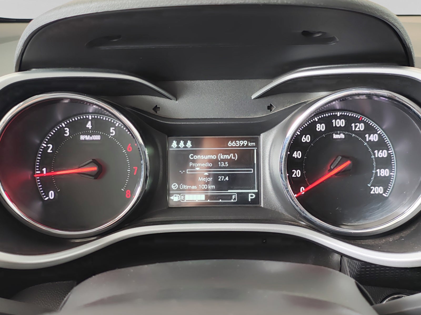 2024 Chevrolet TRACKER RS R