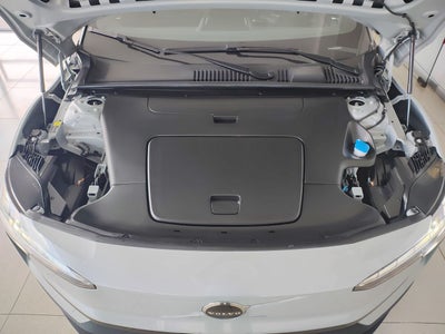2024 Volvo EX30 PLUS