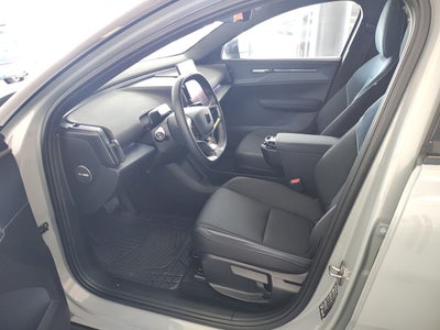 2024 Volvo EX30 PLUS