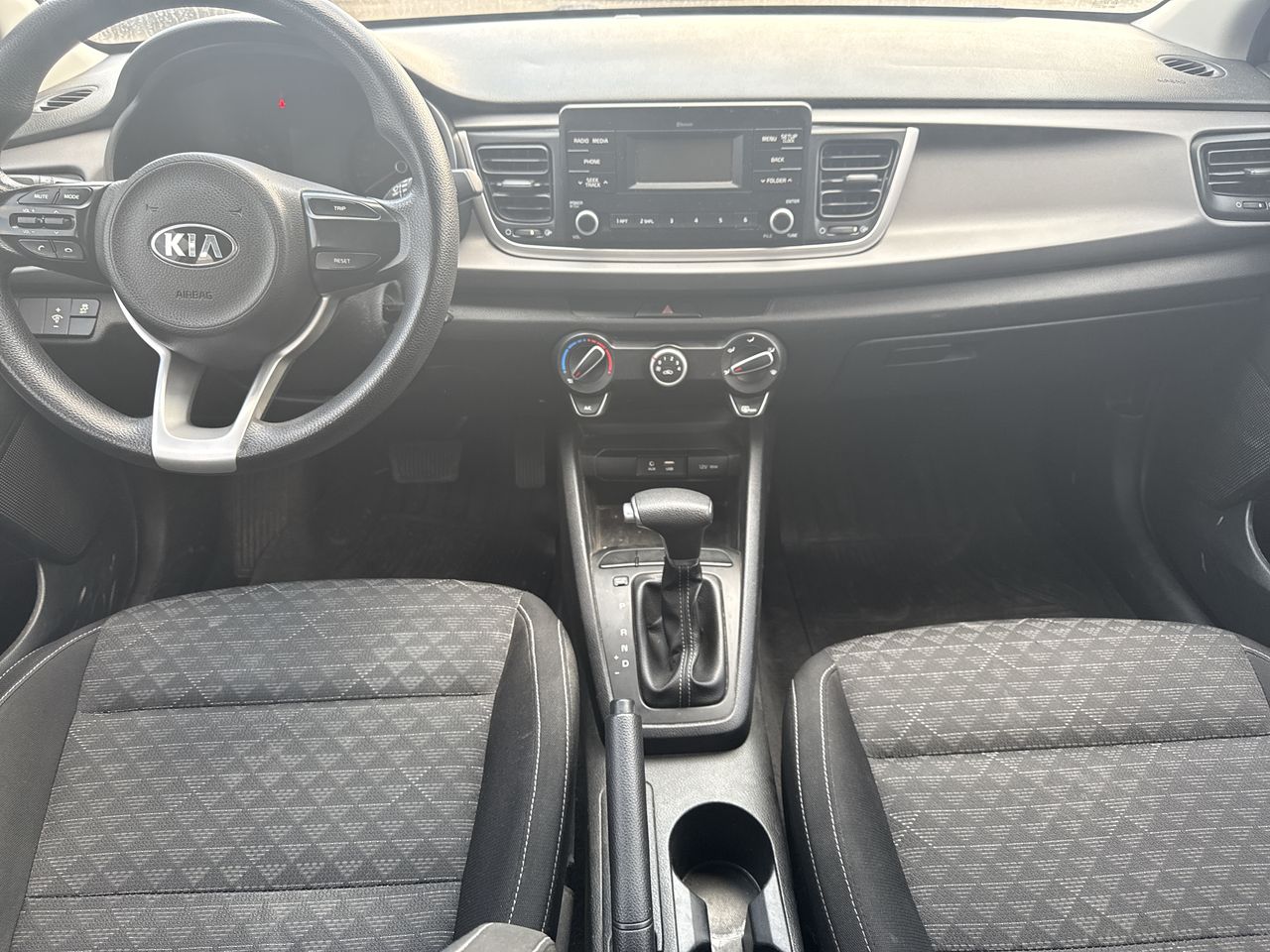 2018 Kia RIO LX 1.6 AT
