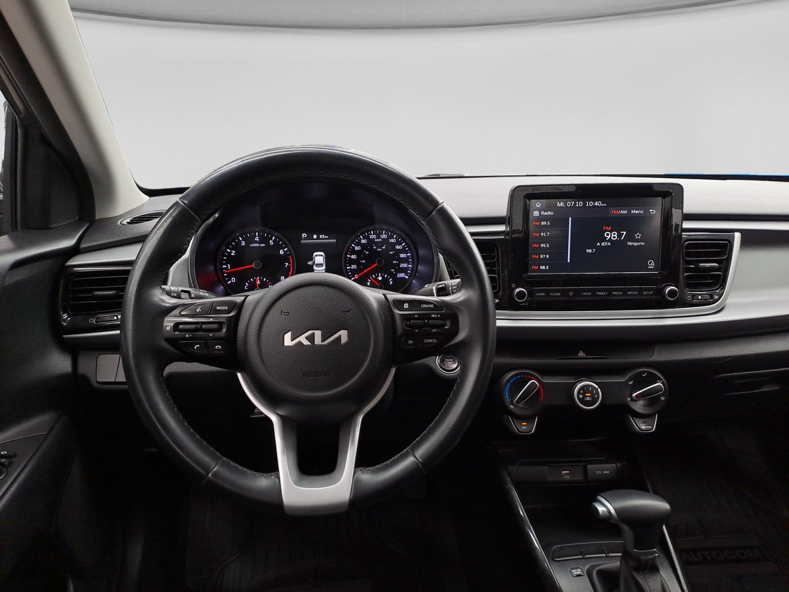 2022 Kia RIO EX TA