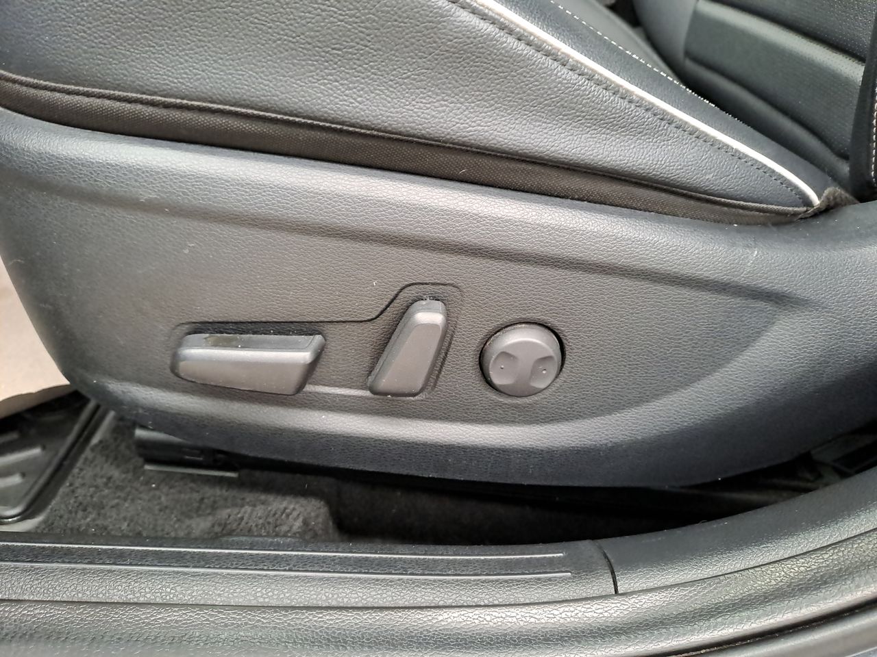 2023 Kia FORTE GT LINE