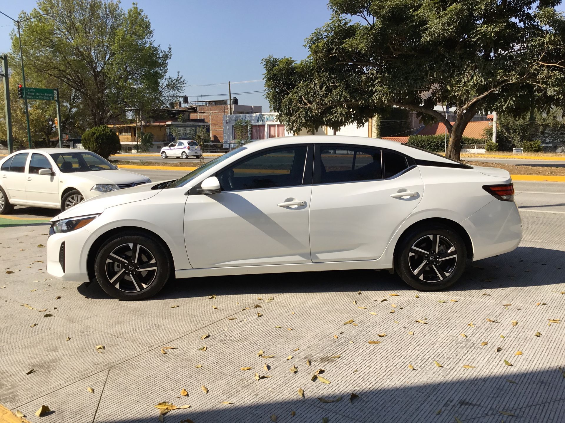 2024 Nissan SENTRA ADVANCE CVT 24