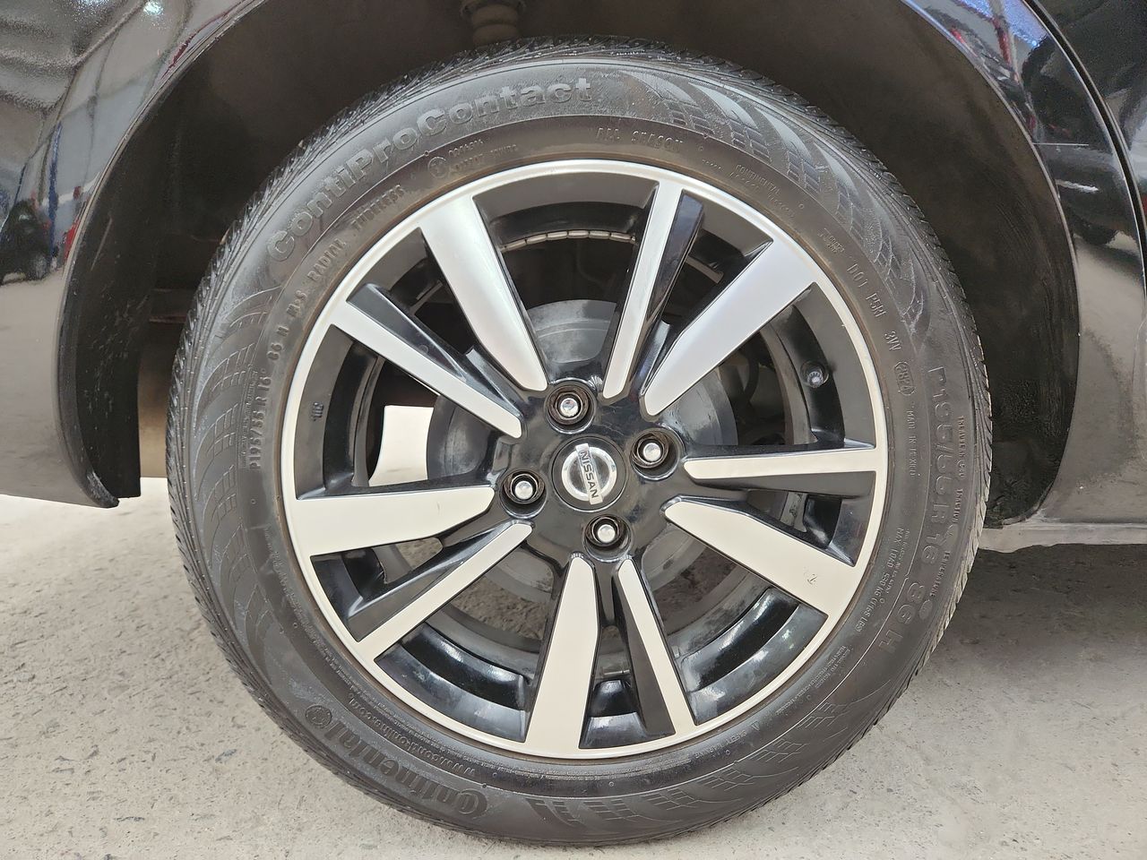 2019 Nissan VERSA EXCLUSIVE NAVI AT AC