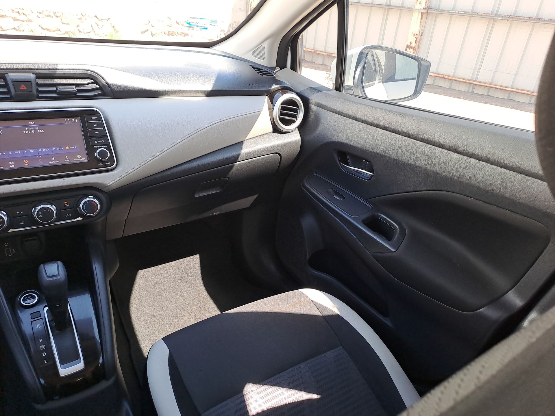 2022 Nissan VERSA ADVANCE CVT 22