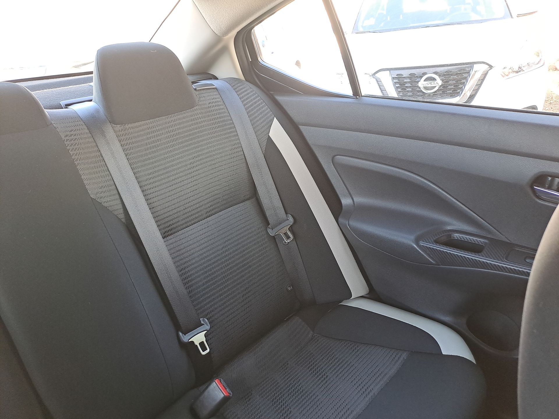 2022 Nissan VERSA ADVANCE CVT 22