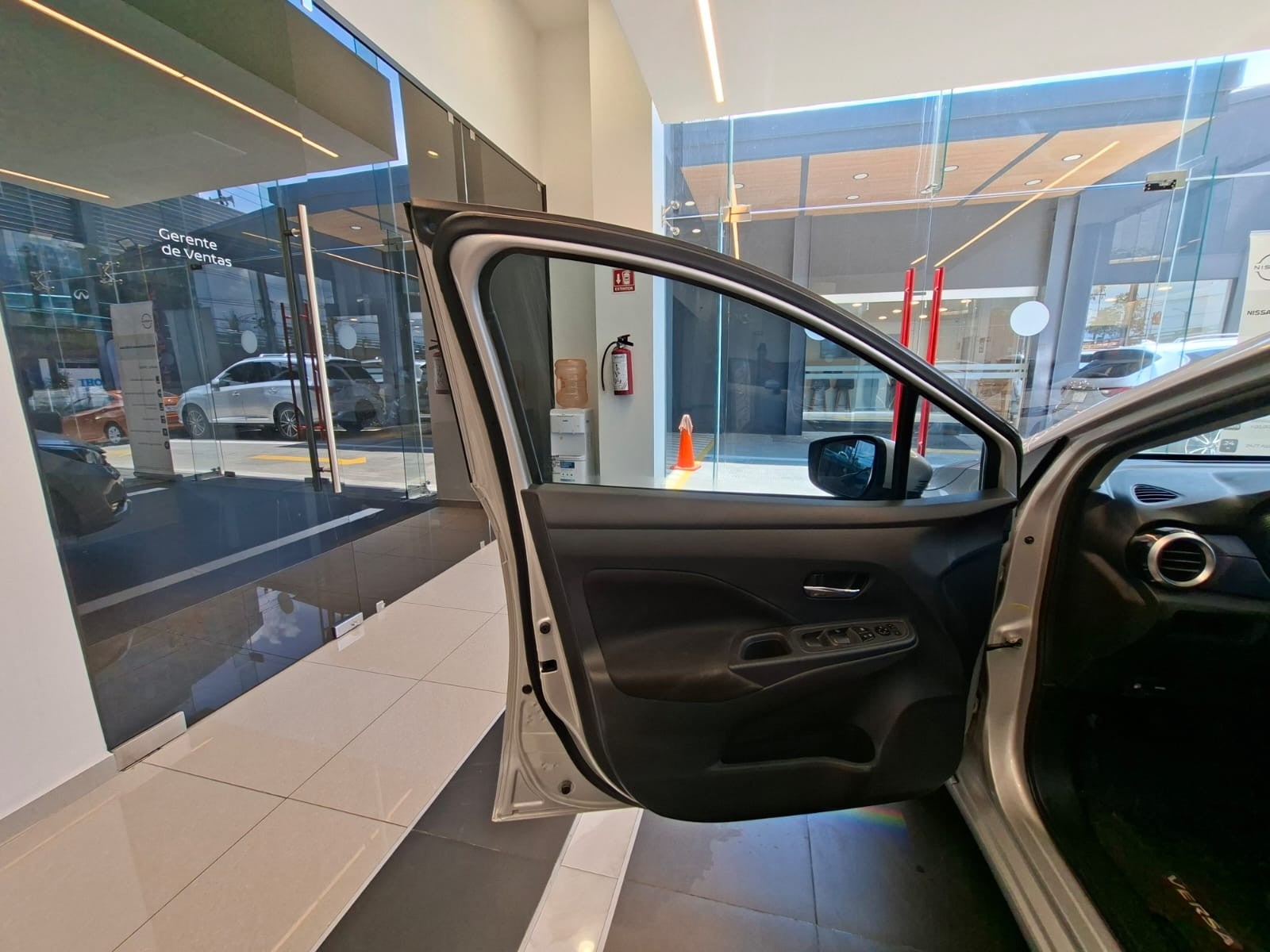 2024 Nissan VERSA ADVANCE MT 24