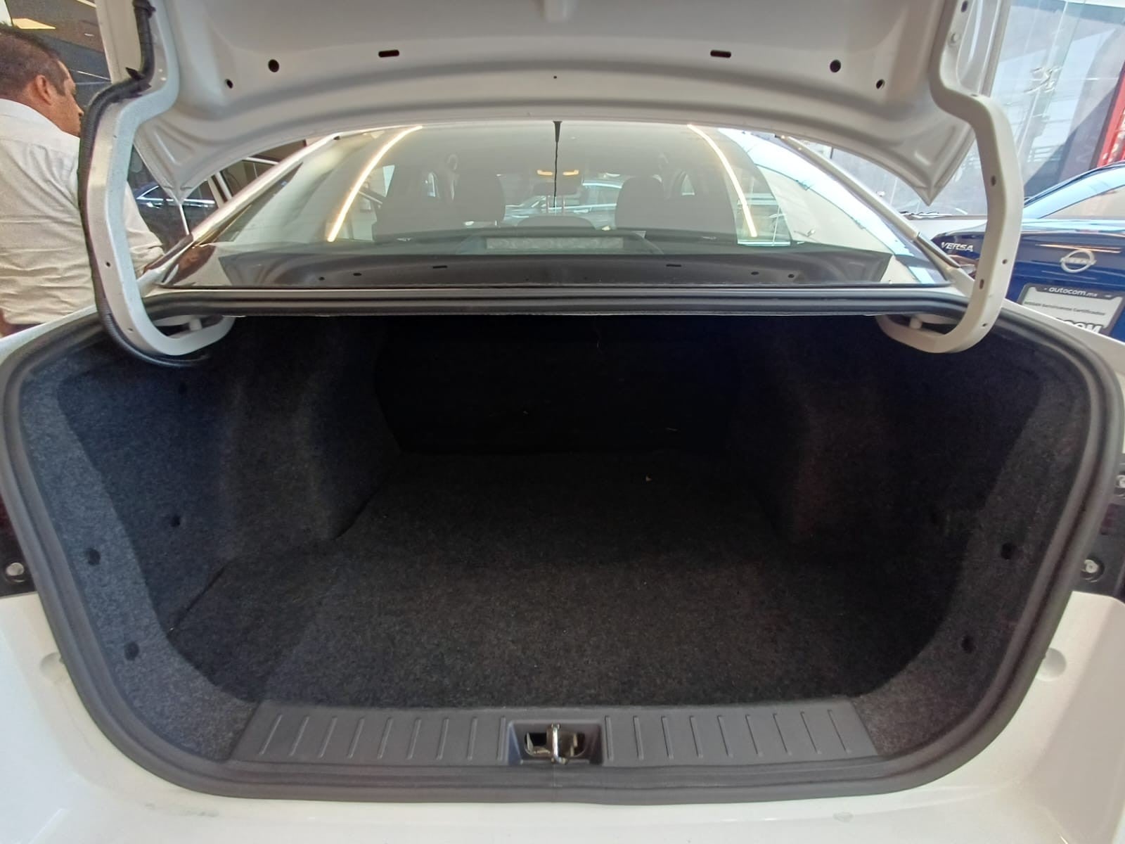 2024 Nissan VERSA SENSE MT 24