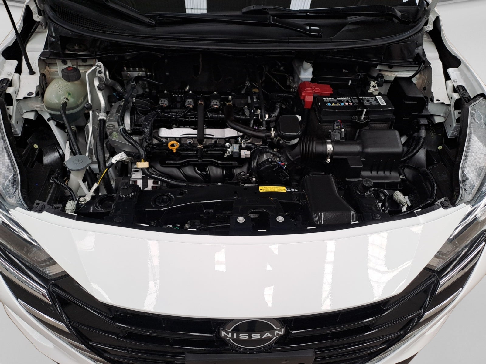 2023 Nissan VERSA SENSE MT 23