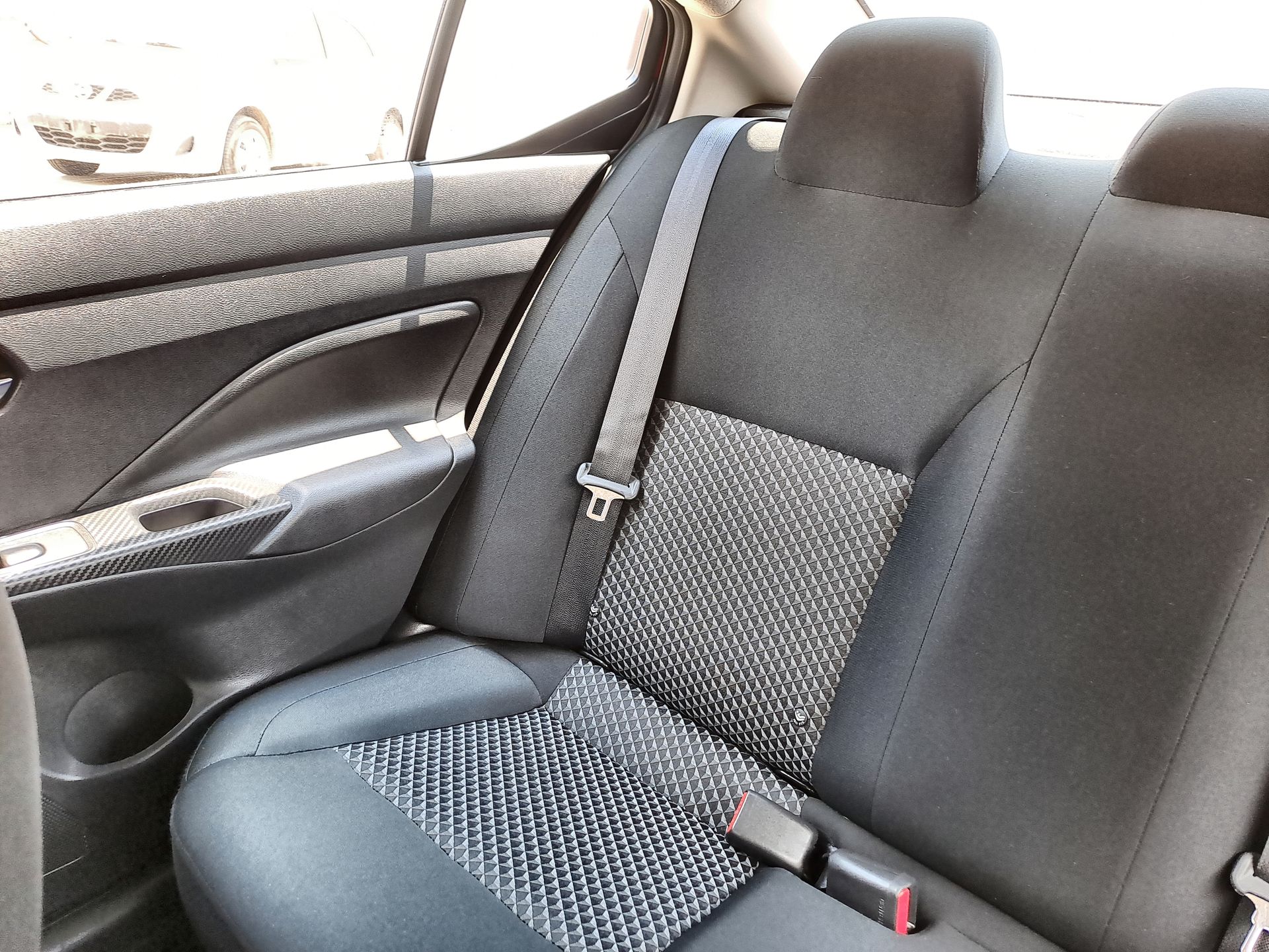 2021 Nissan VERSA SENSE CVT 21