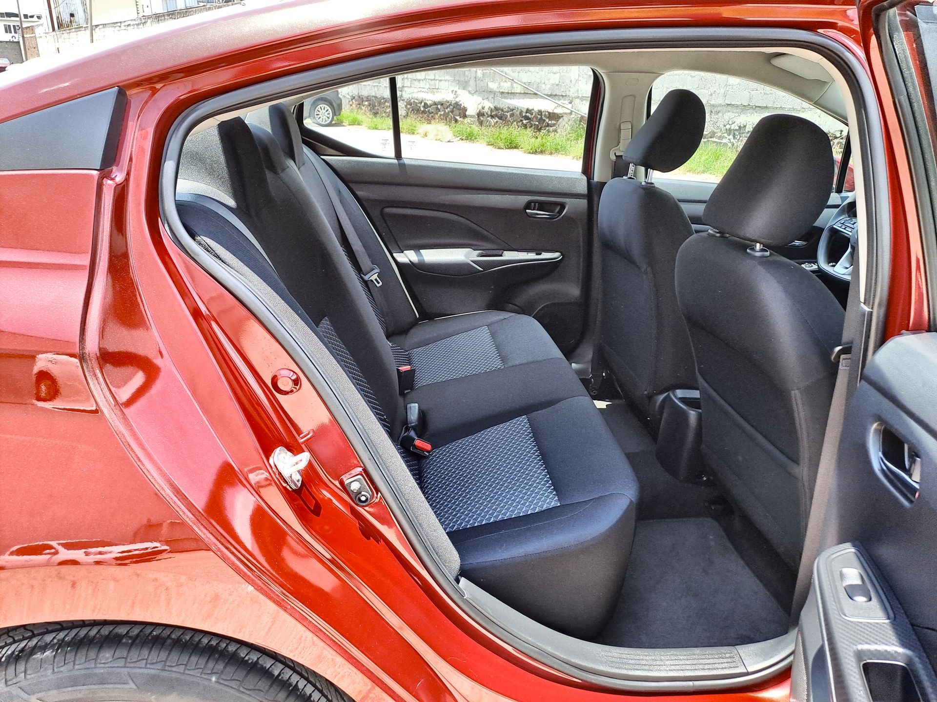 2021 Nissan VERSA SENSE CVT 21