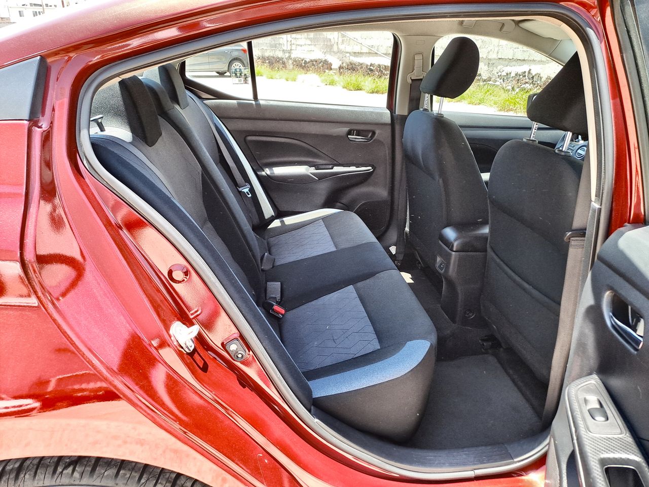 2024 Nissan VERSA ADVANCE CVT 24