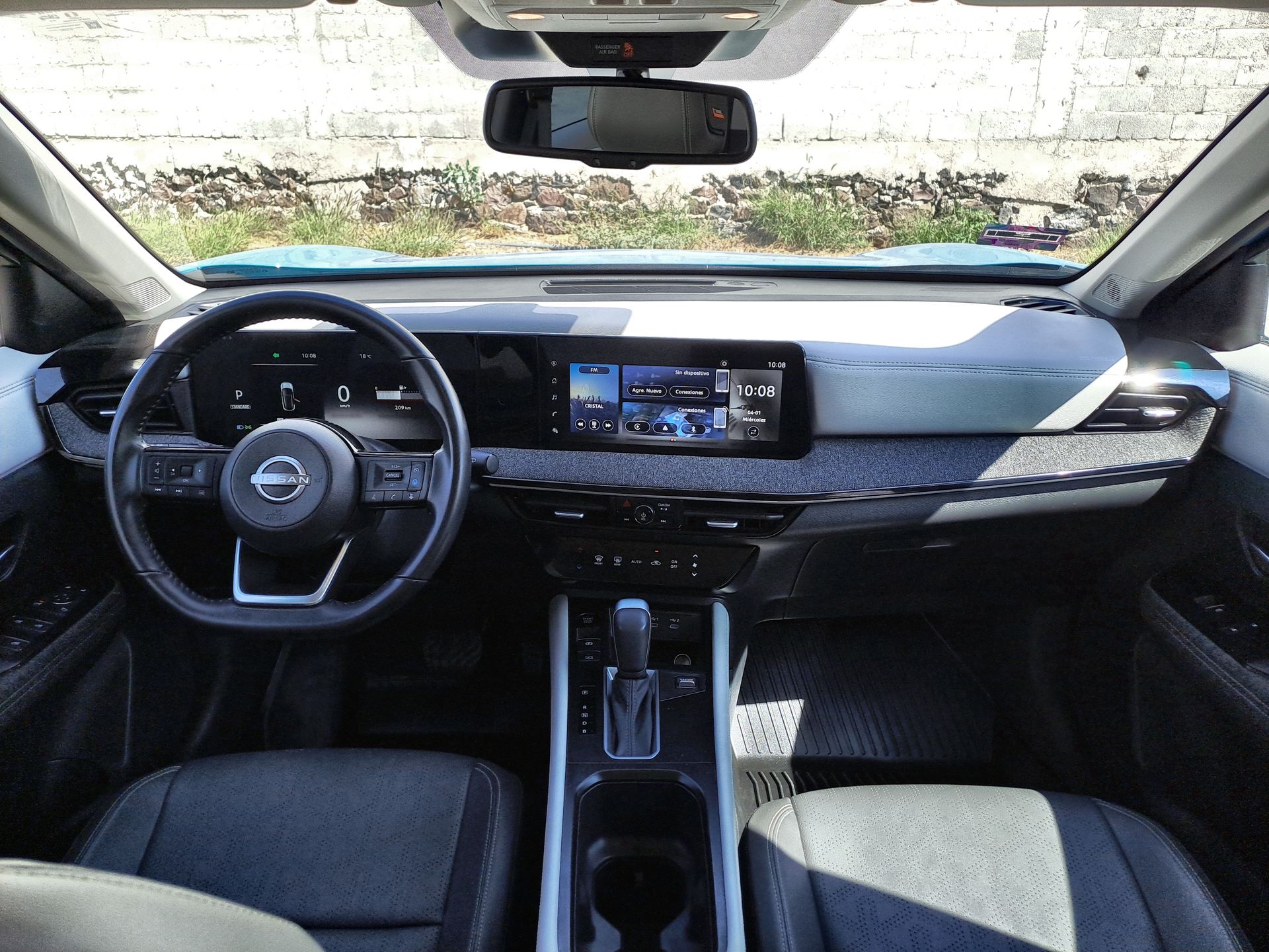 2025 Nissan KICKS PLATINUM CVT 25