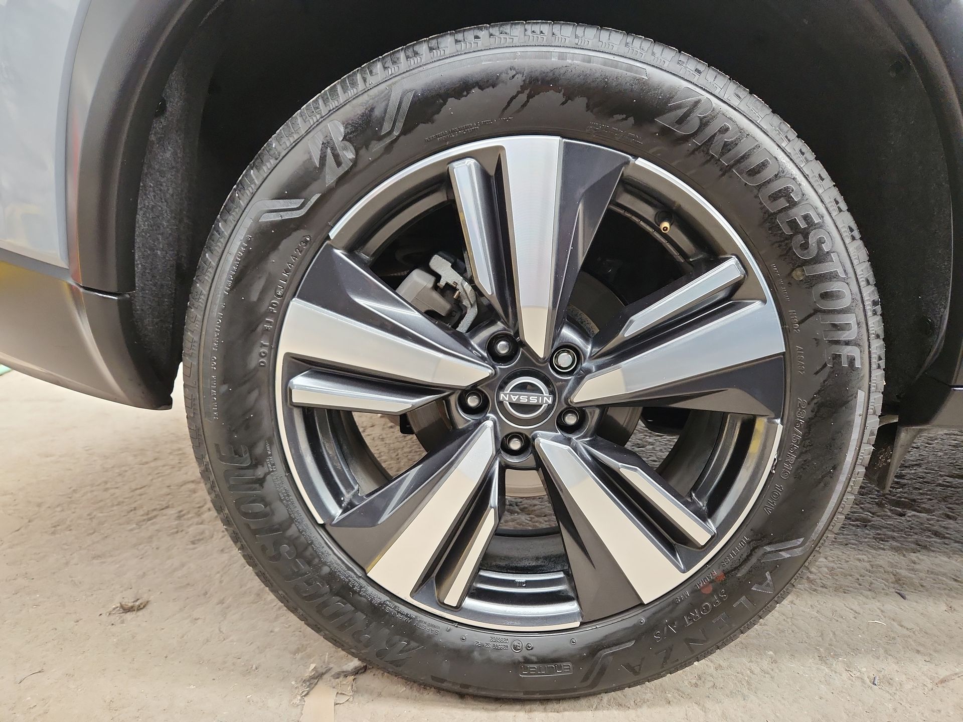 2024 Nissan X-TRAIL PLATINUM 2 ROW 24