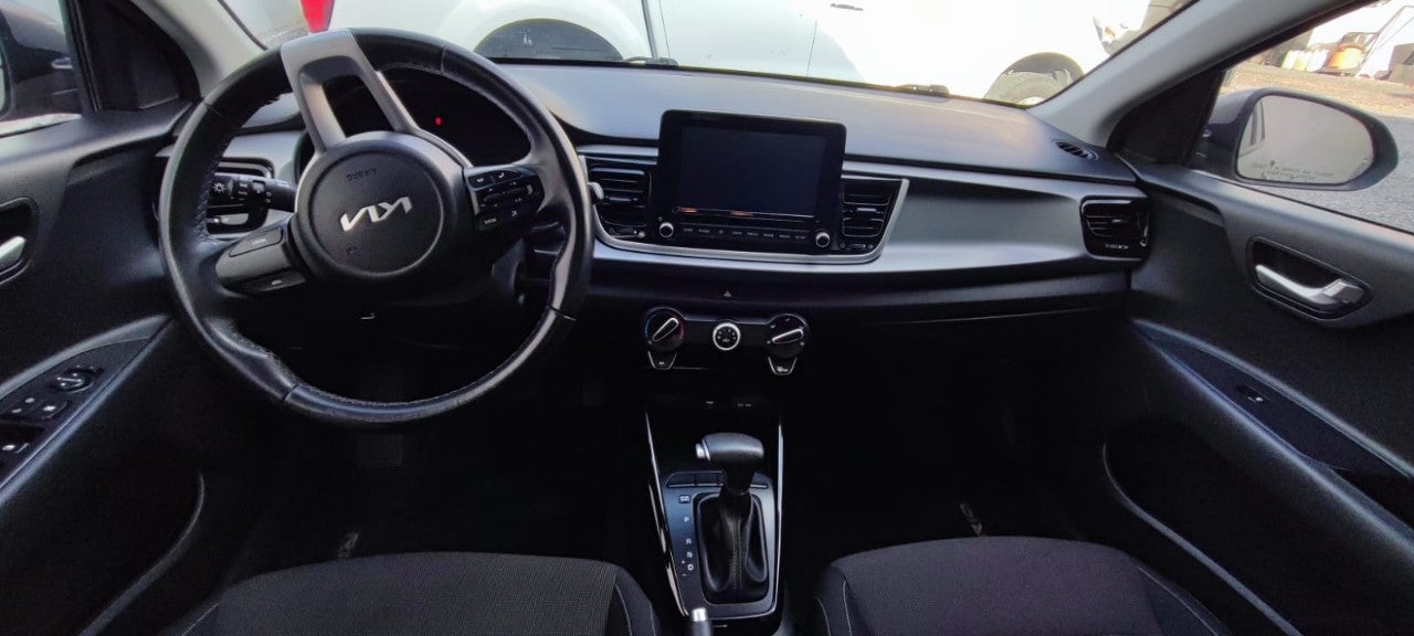 2022 Kia RIO LX TM